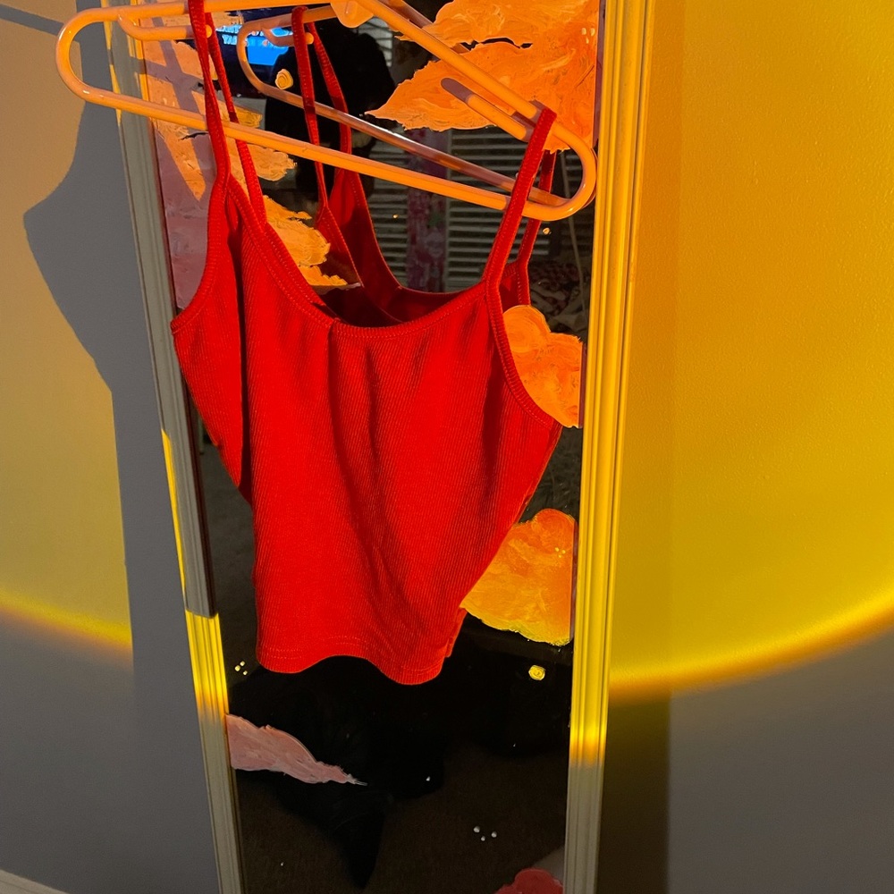 Red tank top/crop top